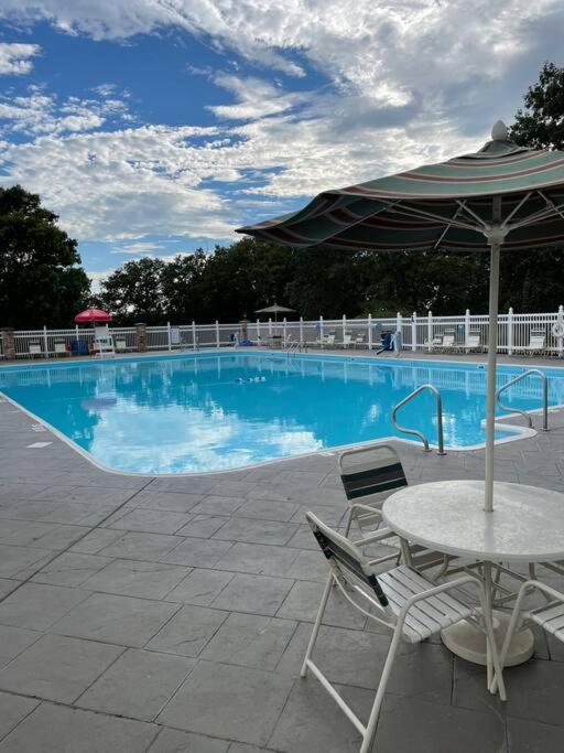 בראנסון Penthouse Suite At Holiday Hills Book Today מראה חיצוני תמונה